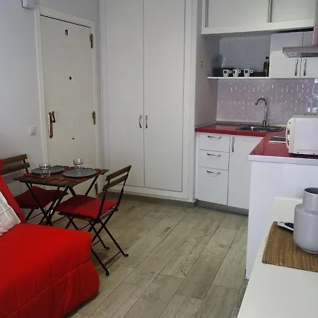 Acogedor Estudio En Apartamento